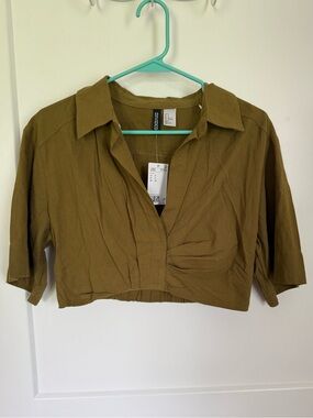 Green Cropped Shirt